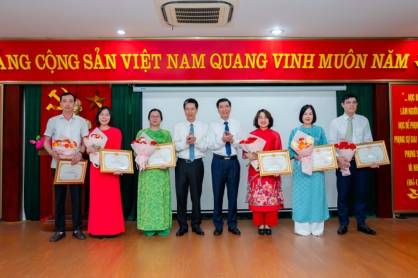 Trường Chính trị Tô Hiệu tổ chức Lễ bế giảng lớp Trung cấp lý luận chính trị, hệ không tập trung, A235 K29